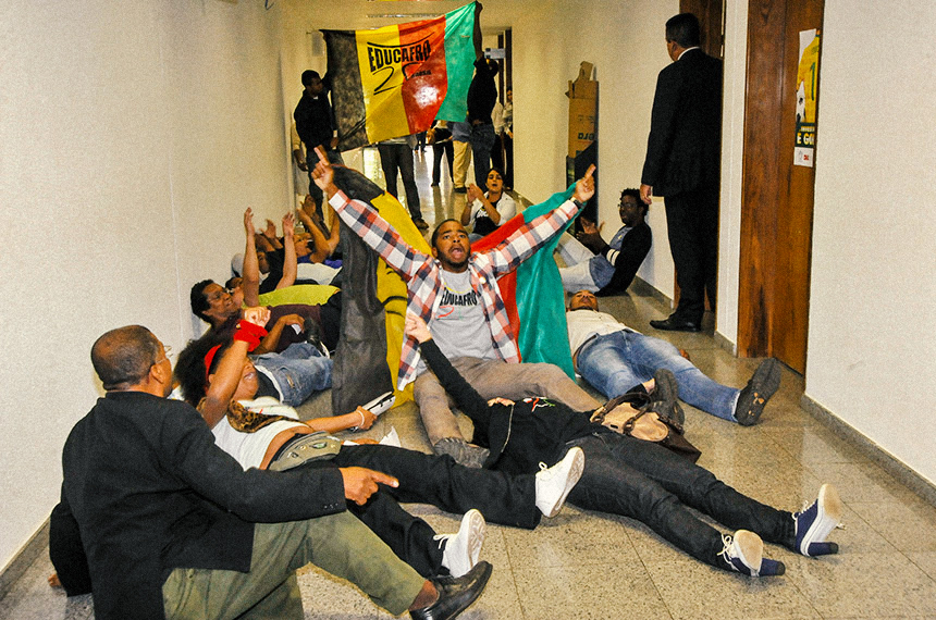 Lideranças do movimento Educafro Brasil se manifestam no Senado por regulação de políticas afirmativas nas universidades públicas e nas escolas técnicas federais